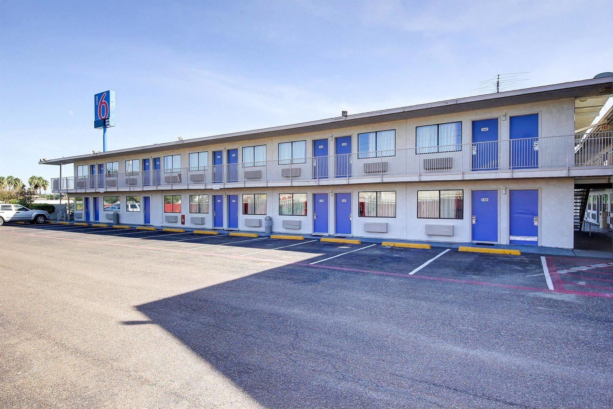 Motel 6-Laredo, Tx - South Exteriér fotografie